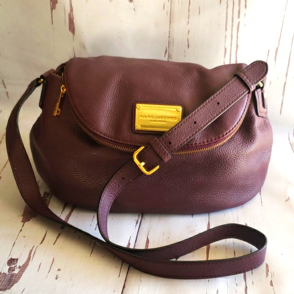 Marc by Marc Jacobs burgundy pebble leather crossbody bag. PRICE FIRM